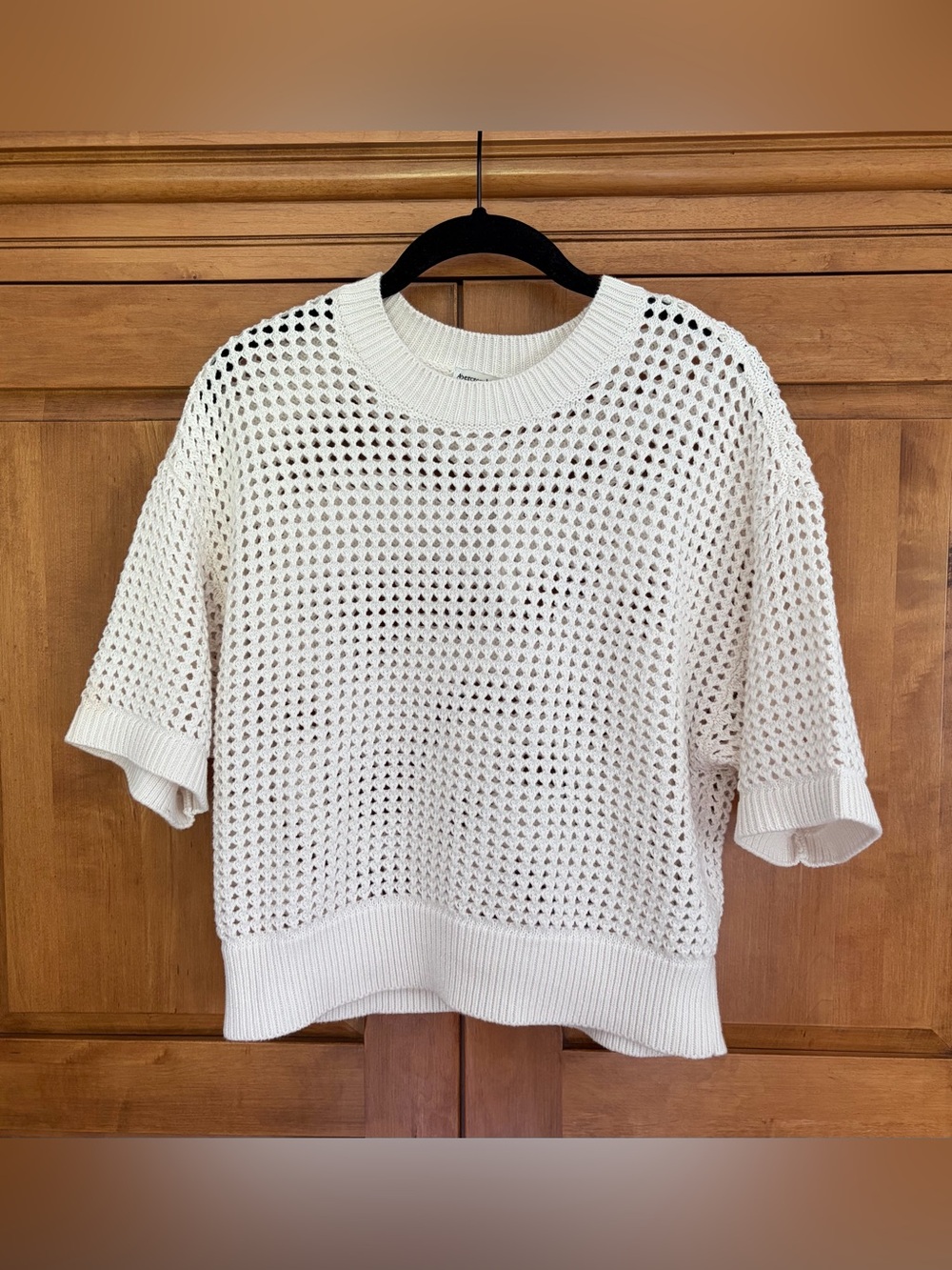 NWT Abercrombie Crochet-Style Tee